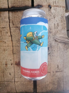 Left Handed Giant Pushing Fjords 4.5% (440ml can)